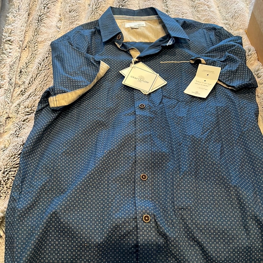 NWT Men’s Small Craft n Flow Shirt